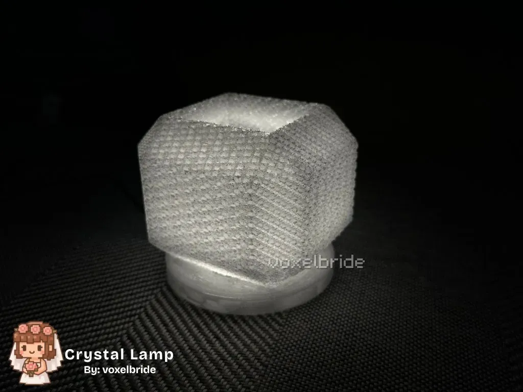Faceted crystal-style 3D printed lamp